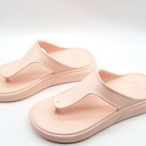 Stuart Weitzman Stuflex T-Strap Slide Sandal- Pink